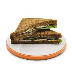 Сэндвич ржаной с индейкой и соусом Ранч 200 г