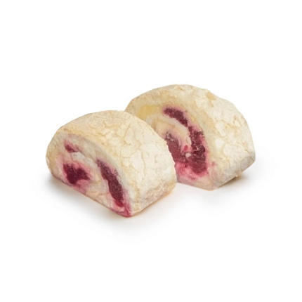 Меренговый рулет с вишней