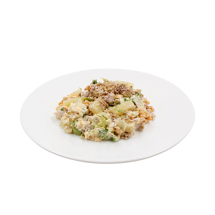 Салат с курицей и ананасами 180 г